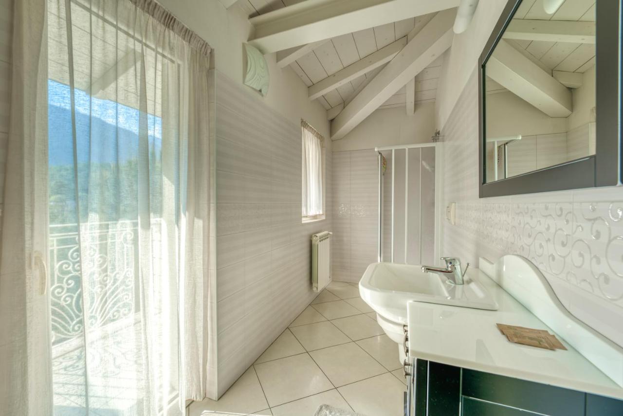 Villa Liberty Boario Terme Eksteriør bilde