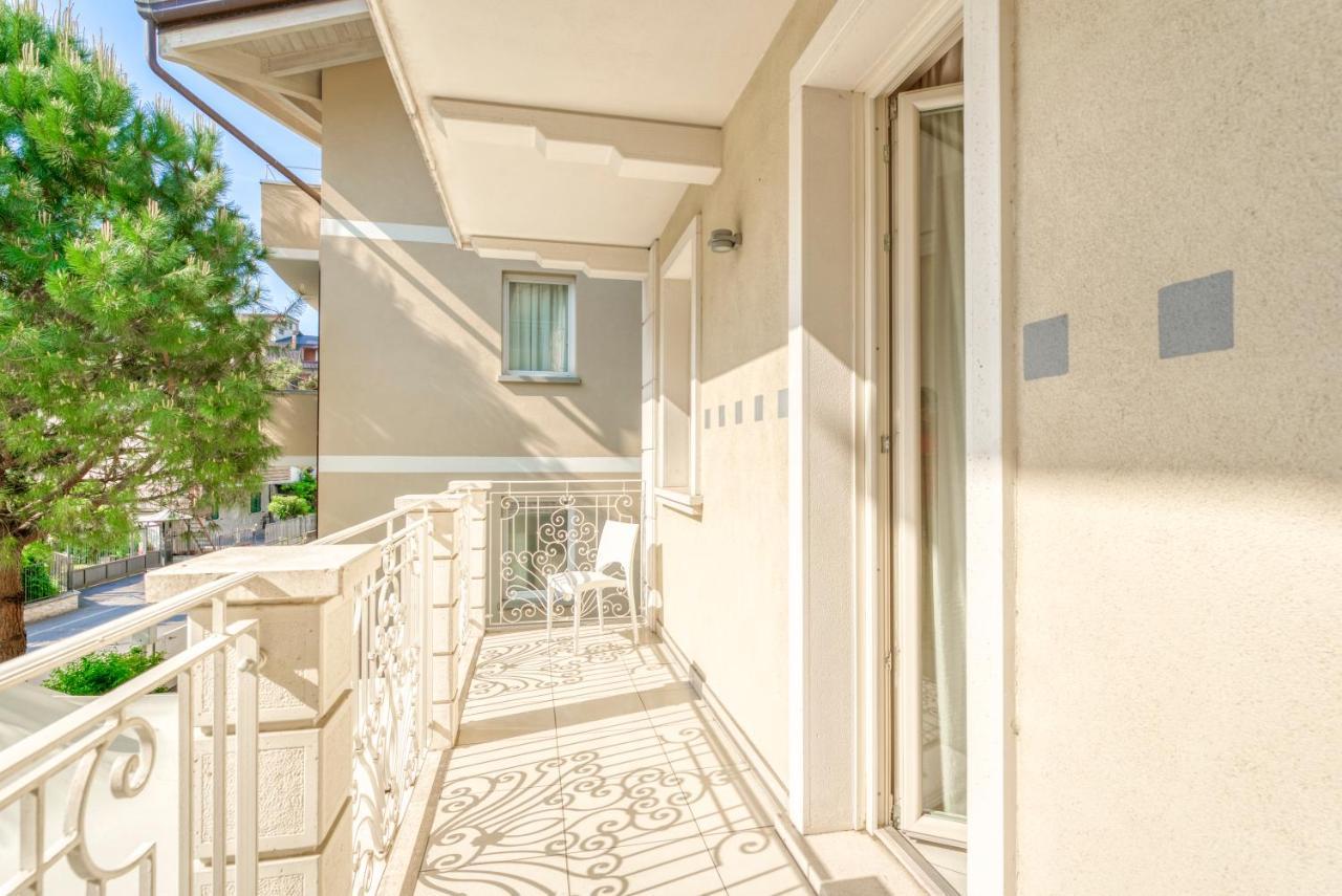 Villa Liberty Boario Terme Eksteriør bilde